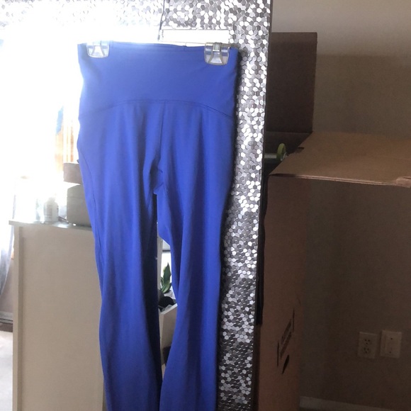 Lululemon train times size 4 25 length - Picture 2 of 2